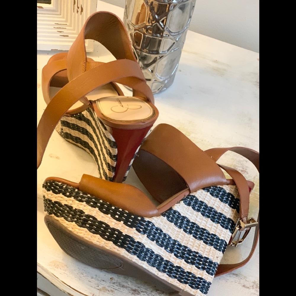 Jessica Simpson Wedges